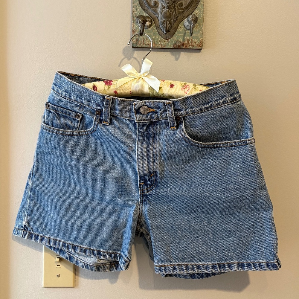 Vintage Levi’s Denim Shorts